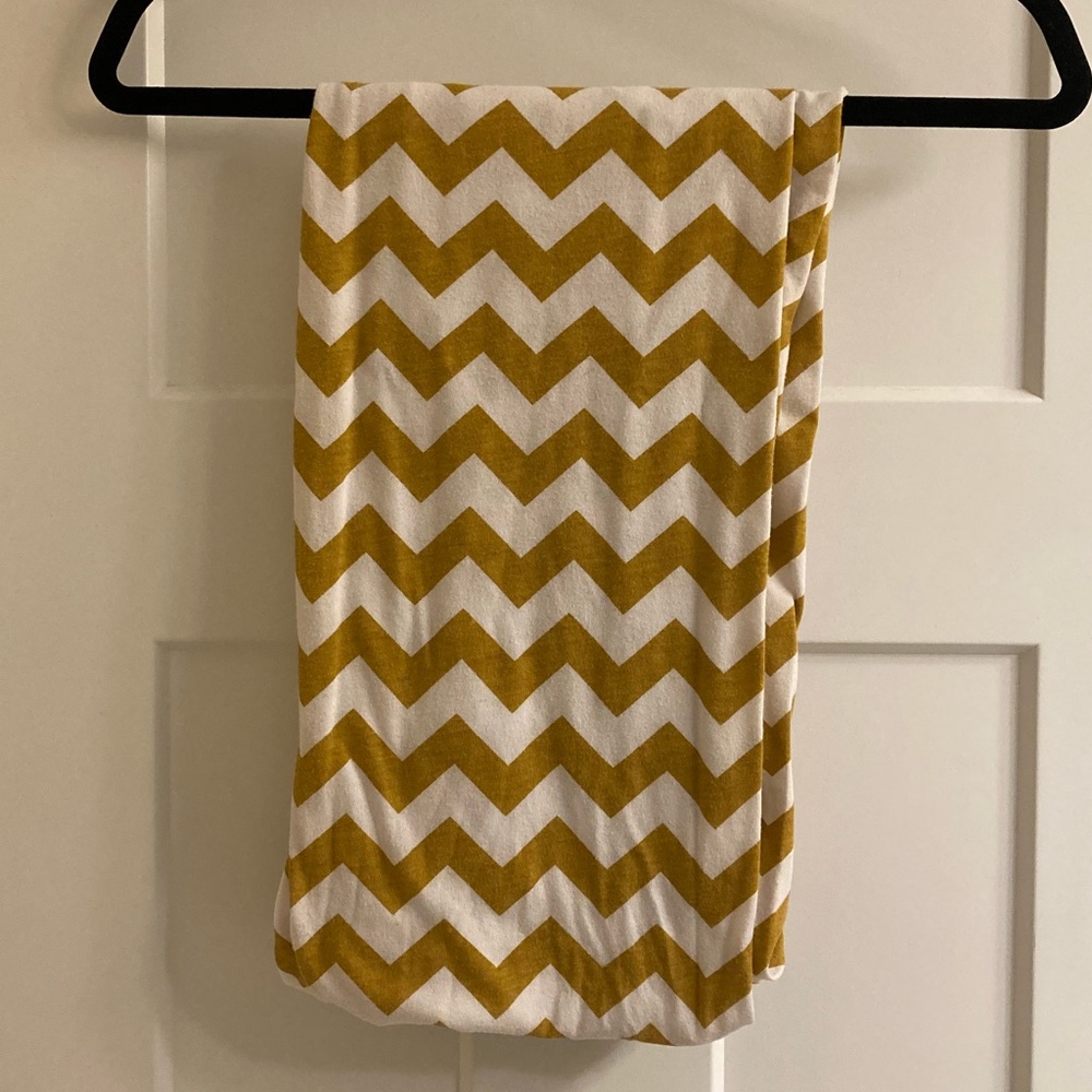3 Infinity Scarves Bundle - Picture 2 of 8